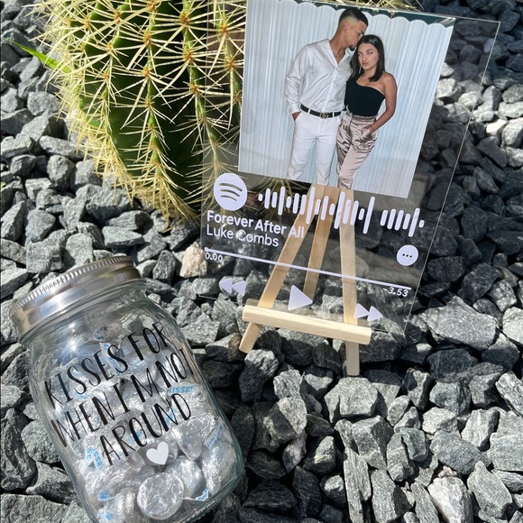Couple gift bundle